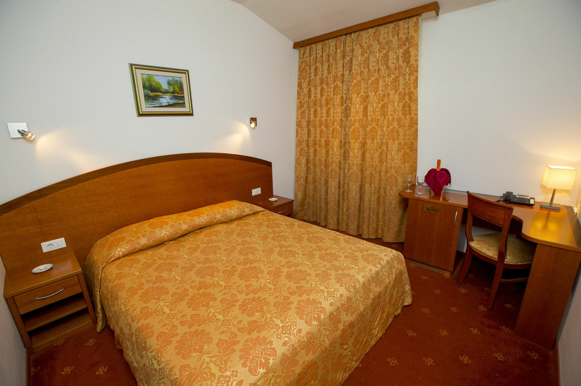 Hotel Medno Exteriér fotografie